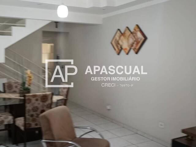 Casa para Venda em São José dos Campos - 4