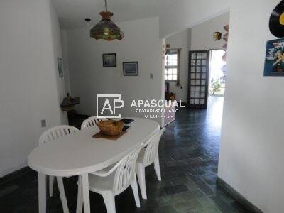 Casa à venda com 2 quartos, 270m² - Foto 3