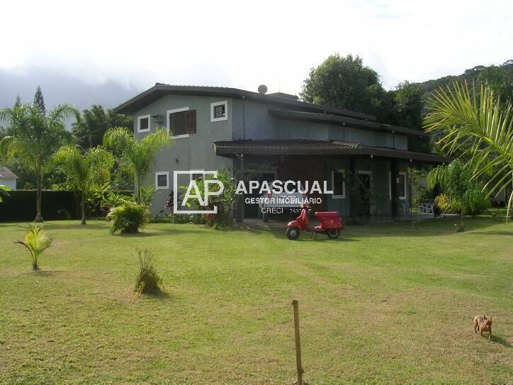 Casa à venda com 2 quartos, 270m² - Foto 1