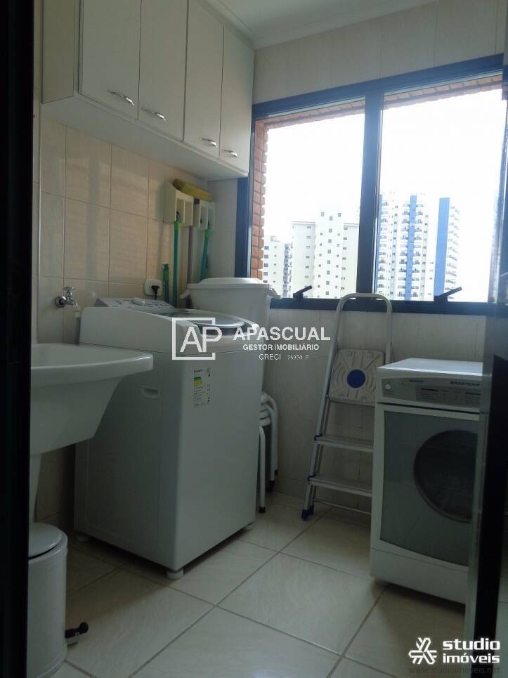 Apartamento à venda com 3 quartos, 133m² - Foto 20