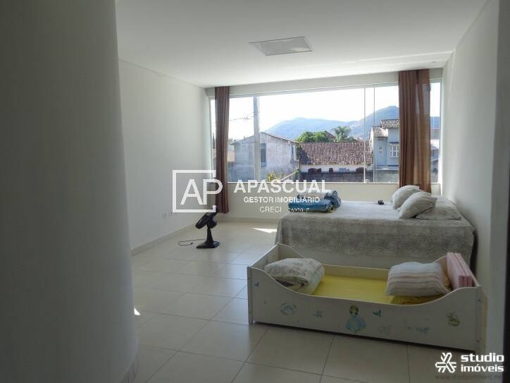 Sobrado à venda com 3 quartos, 470m² - Foto 16