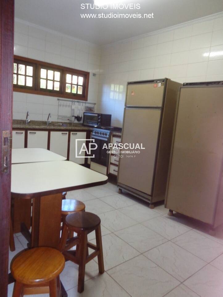 Sobrado à venda com 4 quartos, 300m² - Foto 11