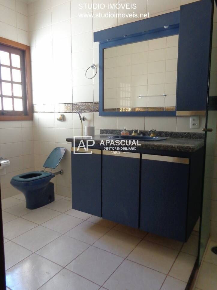 Sobrado à venda com 4 quartos, 300m² - Foto 18