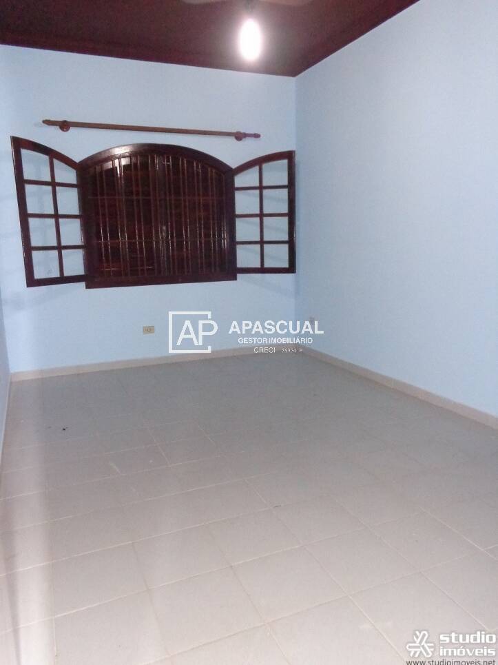 Casa à venda com 4 quartos, 202m² - Foto 9