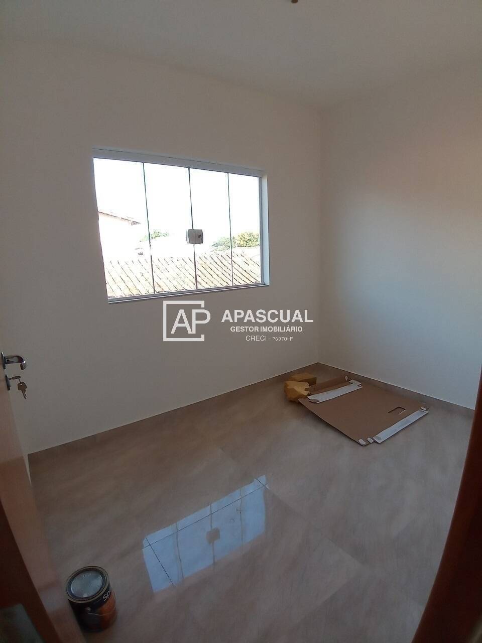 Casa à venda com 4 quartos, 180m² - Foto 8