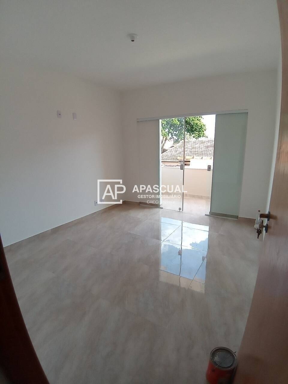 Casa à venda com 4 quartos, 180m² - Foto 6