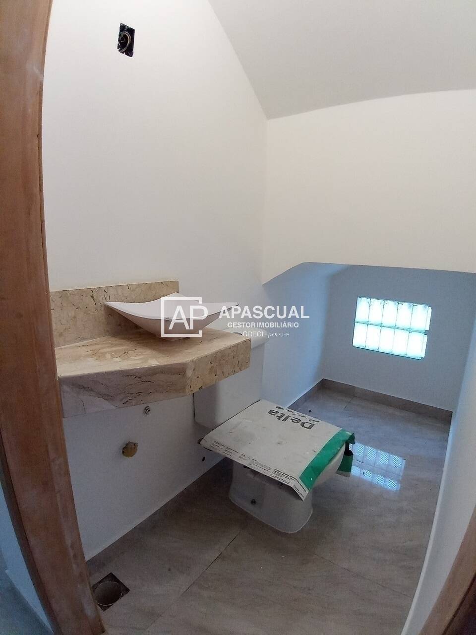 Casa à venda com 4 quartos, 180m² - Foto 10