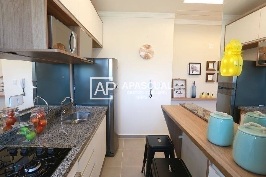 Apartamento à venda com 2 quartos, 48m² - Foto 10