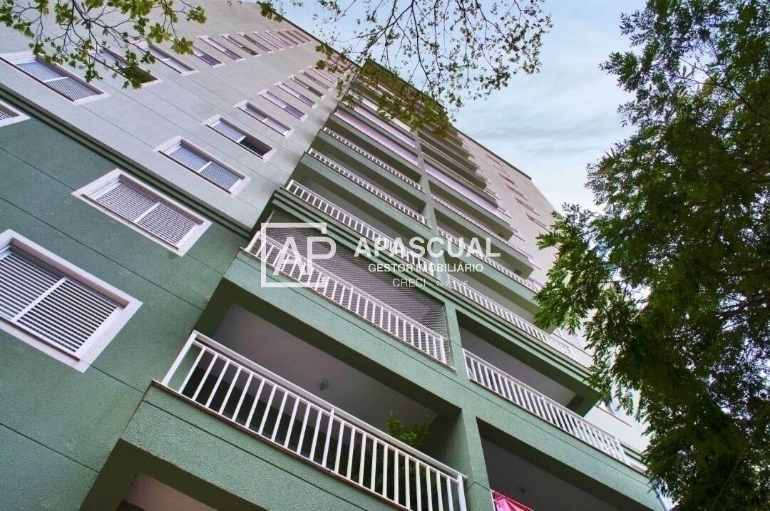 Apartamento à venda com 2 quartos, 66m² - Foto 1