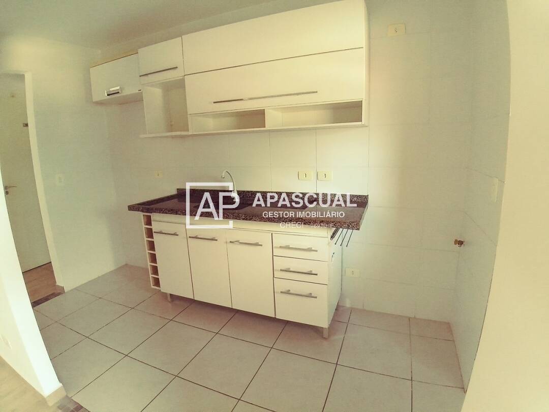 Apartamento à venda com 2 quartos, 70m² - Foto 6