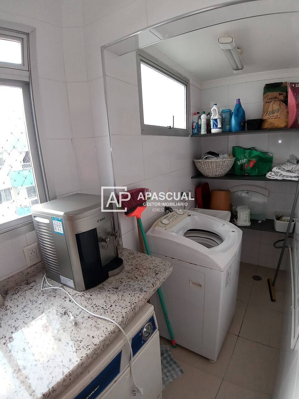 Apartamento à venda com 4 quartos, 140m² - Foto 33