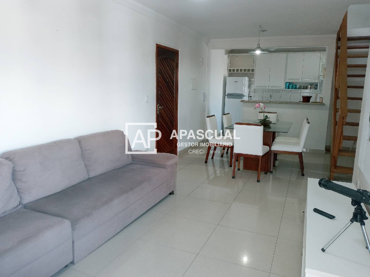 Apartamento à venda com 3 quartos, 244m² - Foto 3