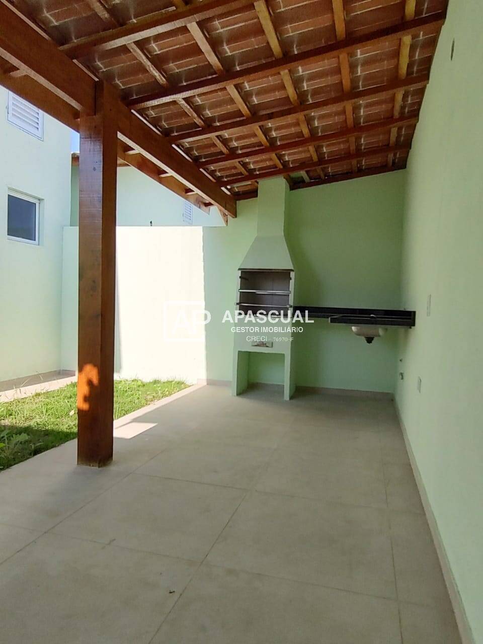 Casa à venda com 3 quartos, 90m² - Foto 17