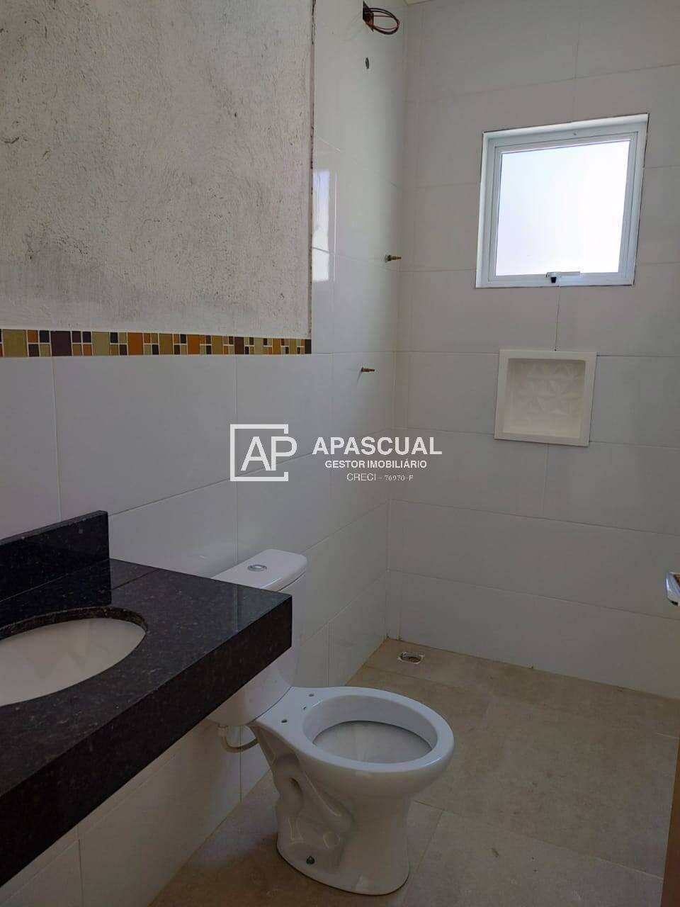 Casa à venda com 3 quartos, 90m² - Foto 12