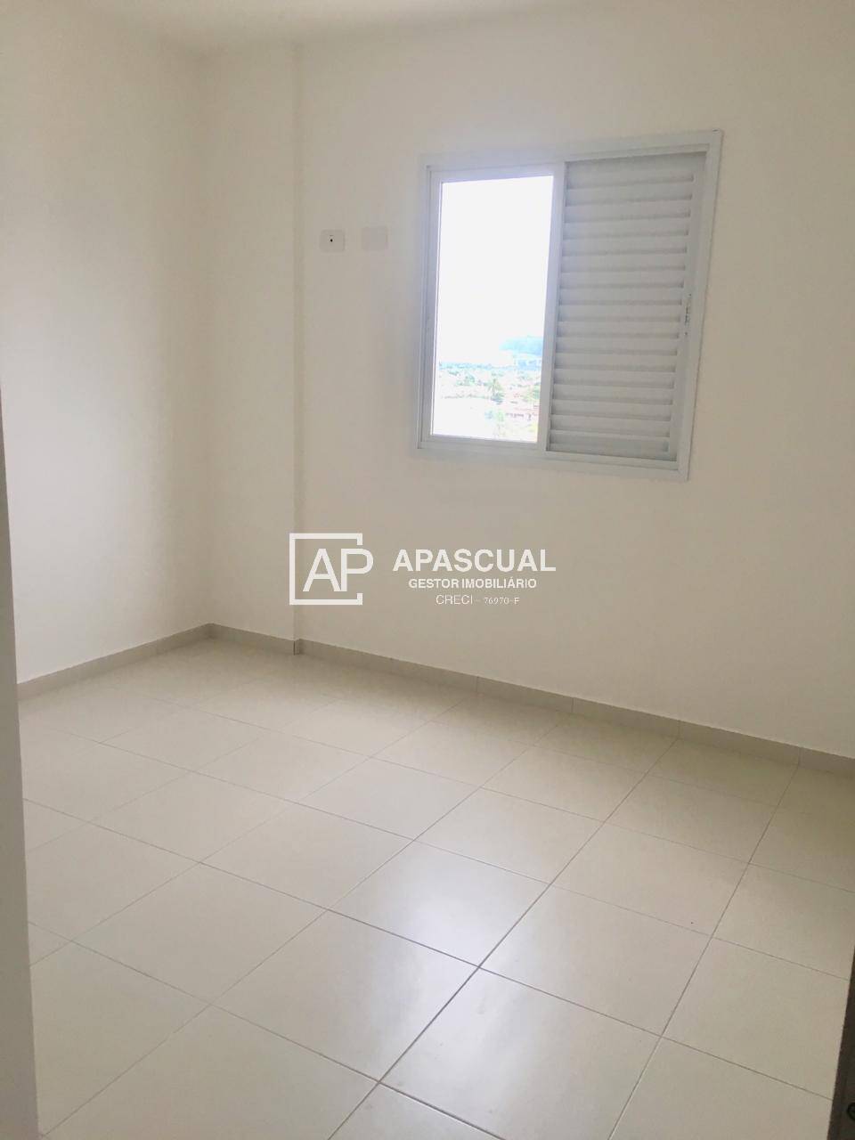 Apartamento à venda com 3 quartos, 86m² - Foto 32