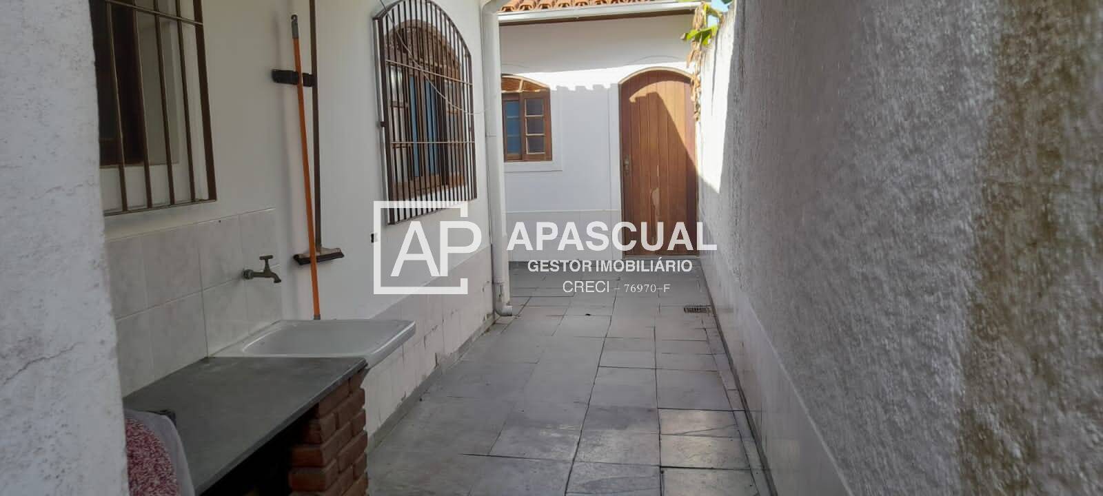 Casa à venda com 2 quartos, 230m² - Foto 40