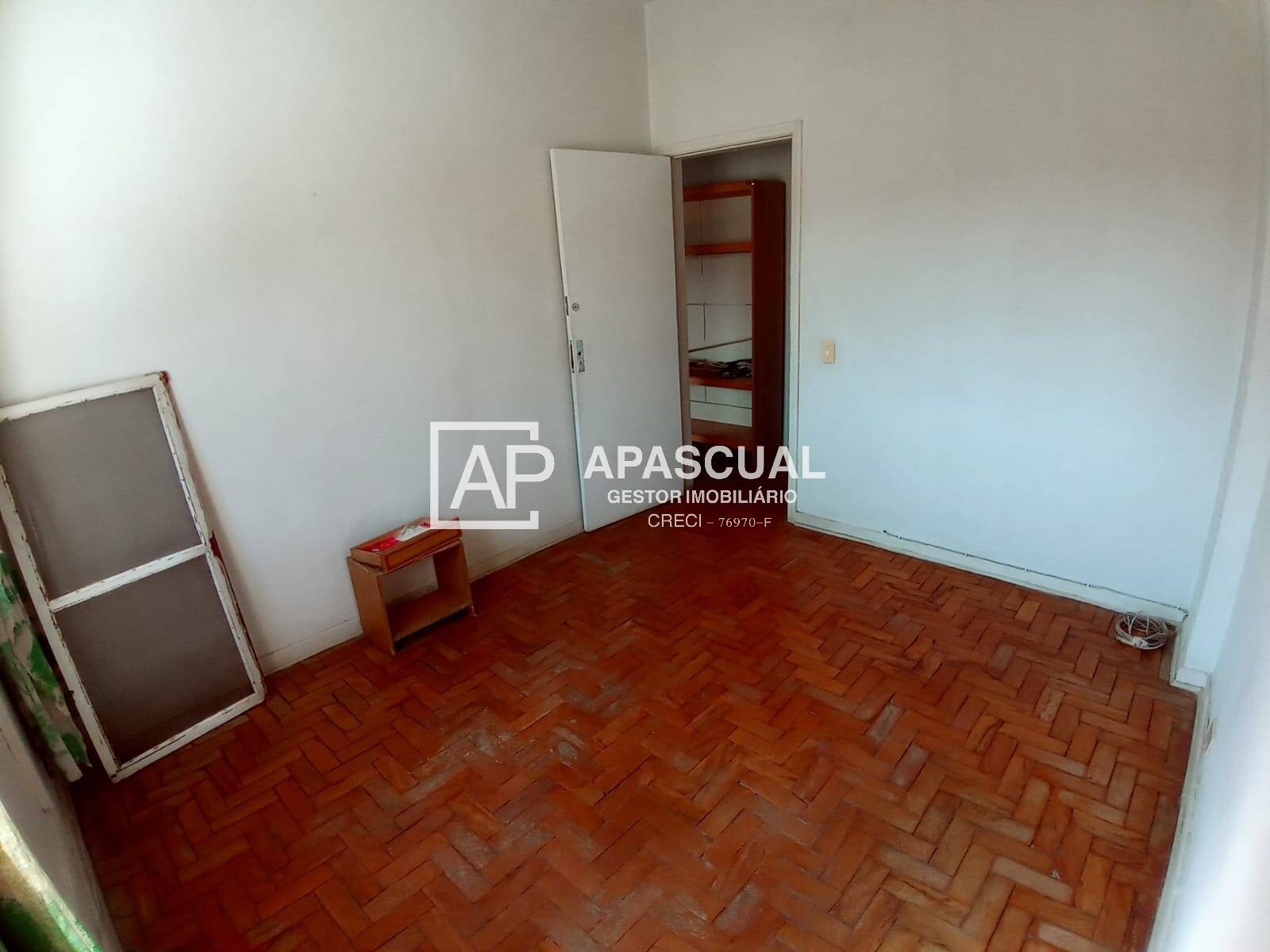 Apartamento à venda com 2 quartos, 100m² - Foto 12