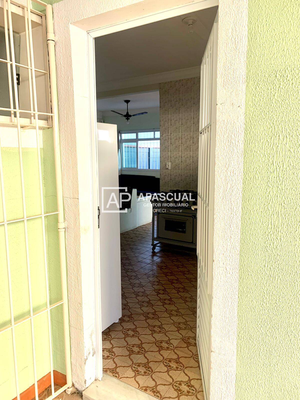 Casa à venda com 3 quartos, 210m² - Foto 21