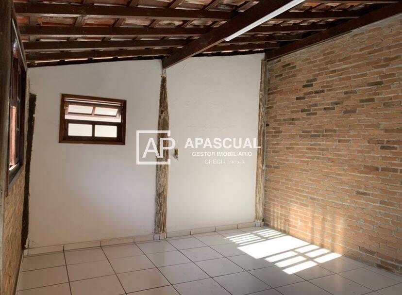 Casa à venda com 3 quartos, 180m² - Foto 9