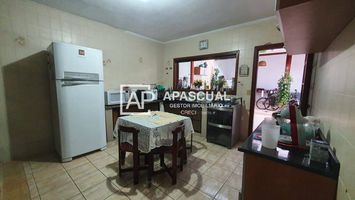 Casa à venda com 4 quartos, 138m² - Foto 10