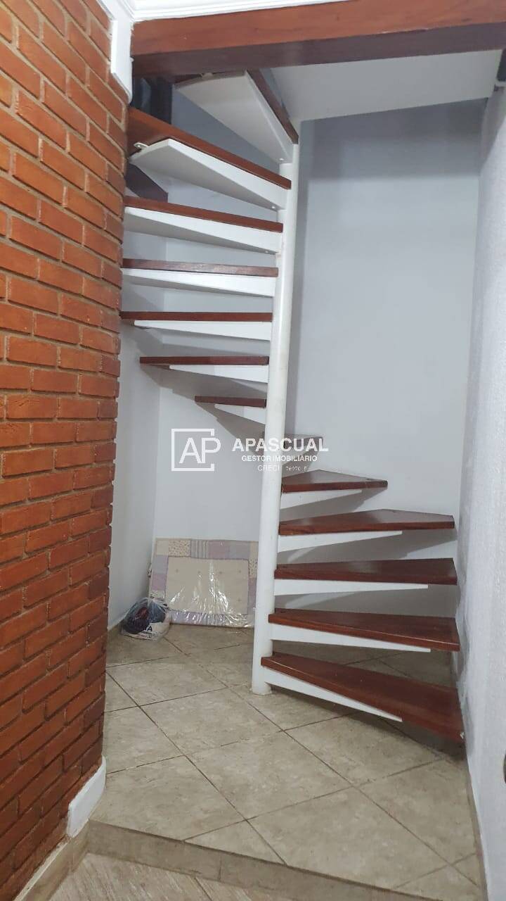 Casa à venda com 4 quartos, 138m² - Foto 12