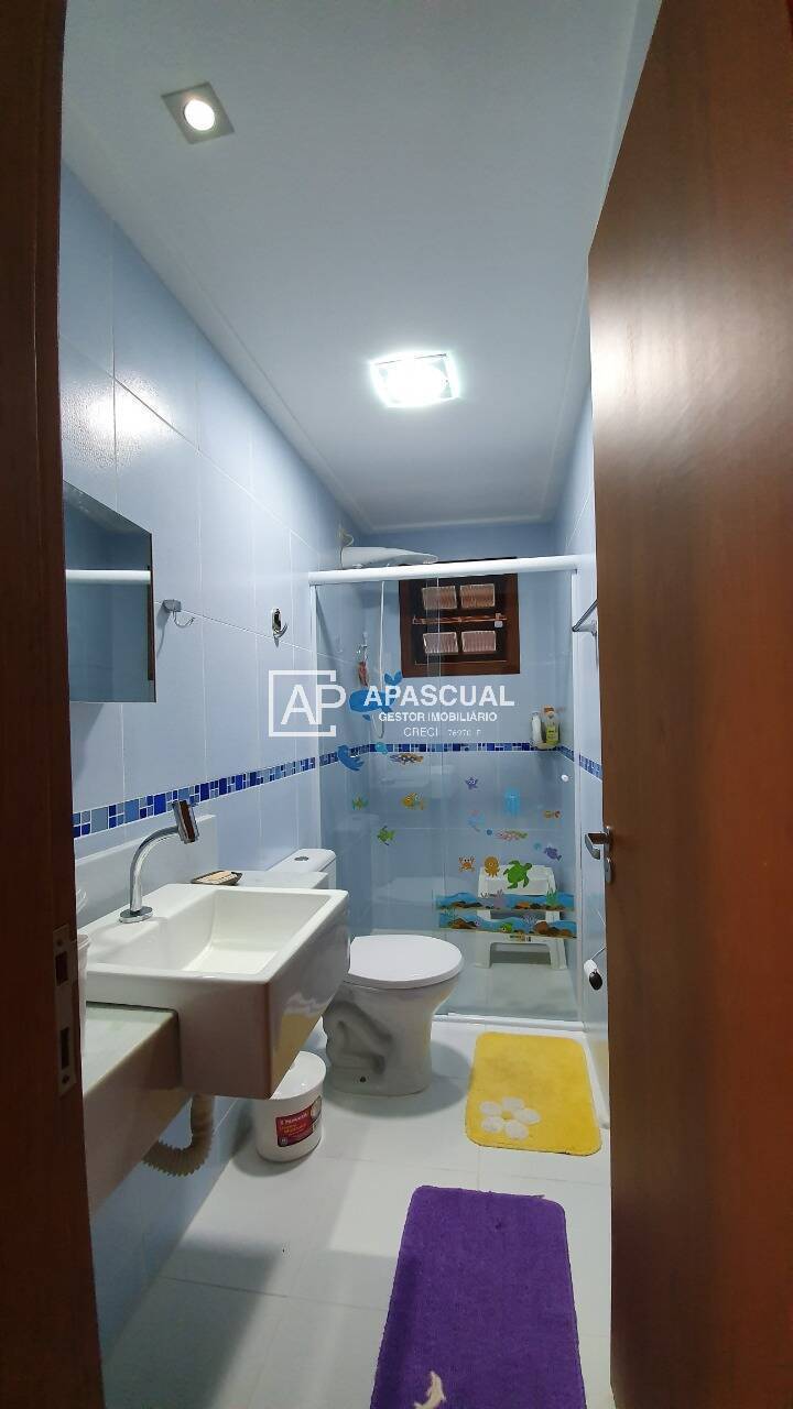 Casa à venda e aluguel com 3 quartos, 240m² - Foto 18