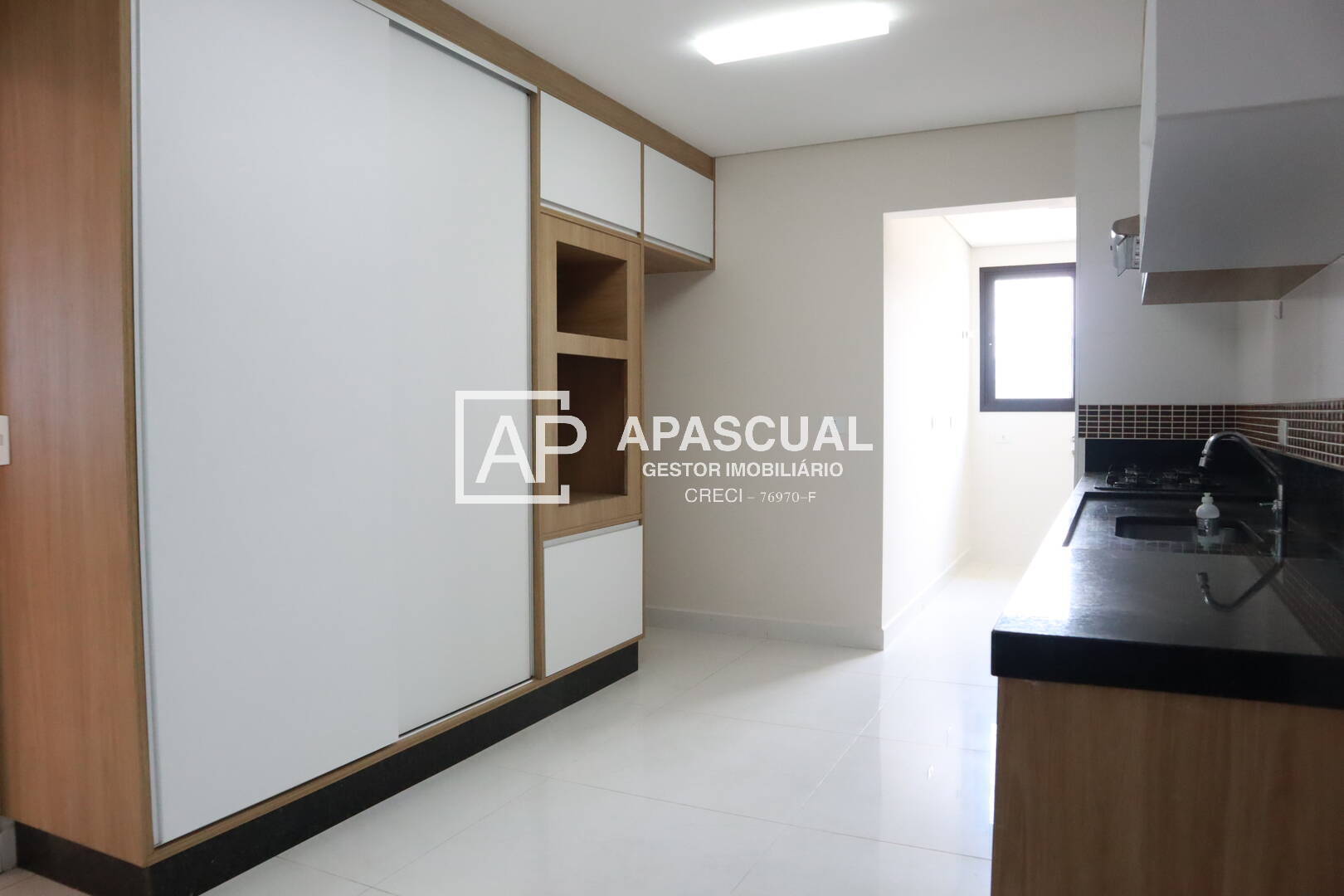 Apartamento à venda com 4 quartos - Foto 8