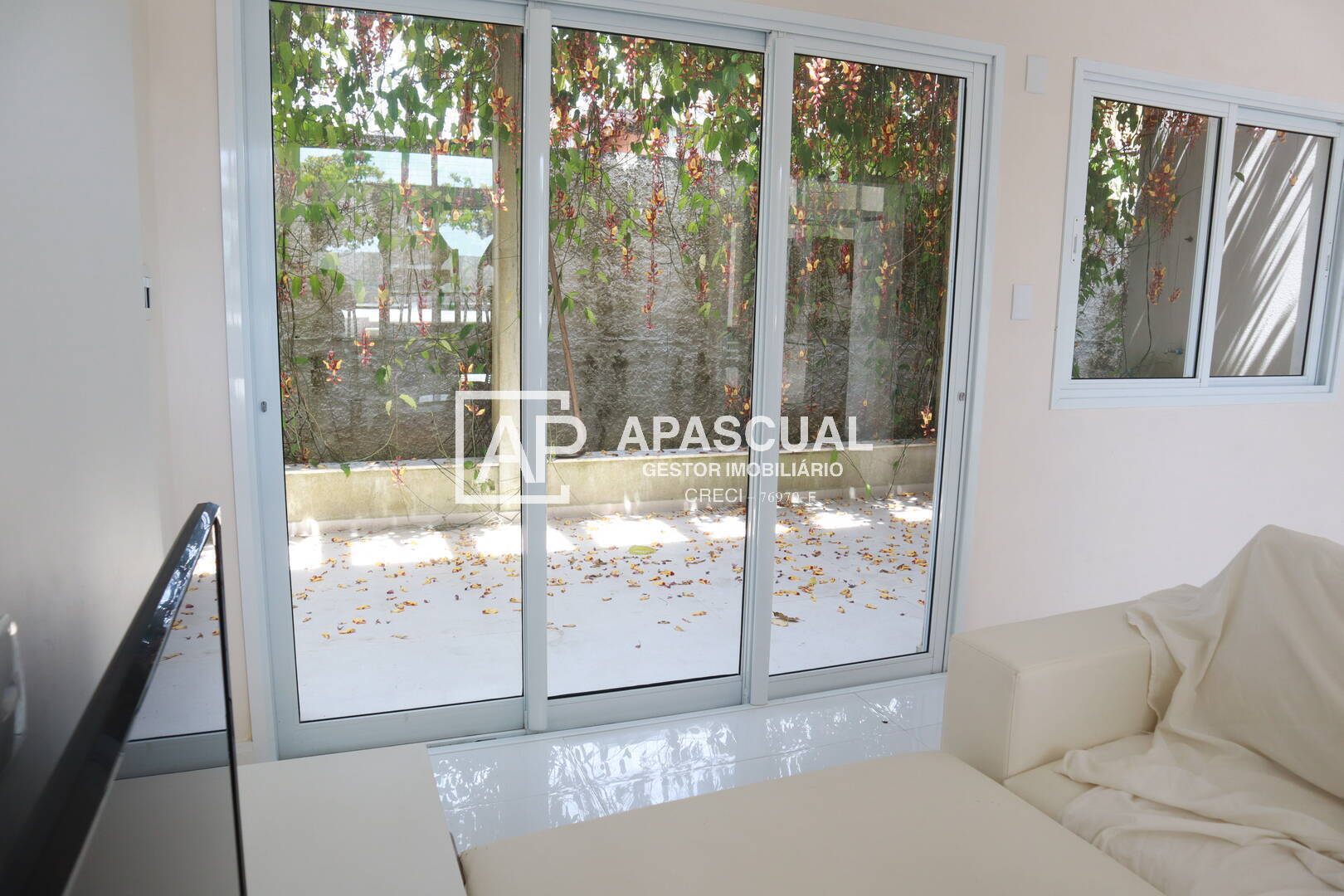 Casa à venda com 5 quartos, 280m² - Foto 15