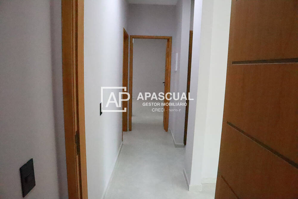 Casa à venda com 3 quartos, 180m² - Foto 19