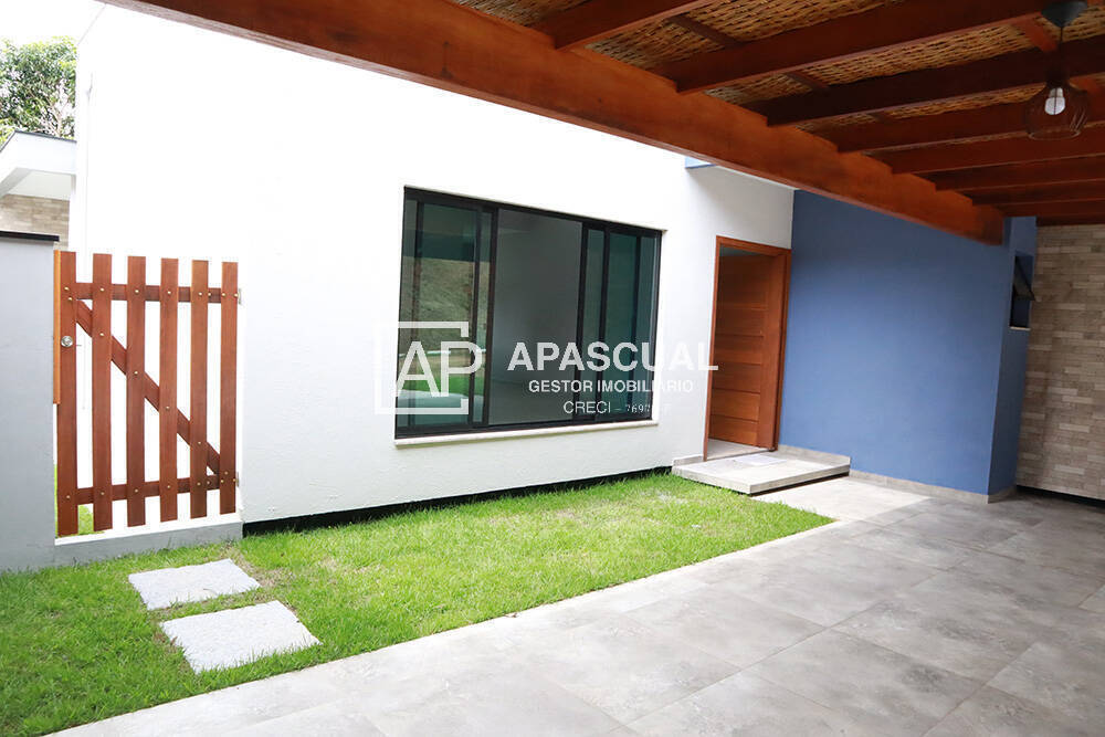 Casa à venda com 3 quartos, 180m² - Foto 4