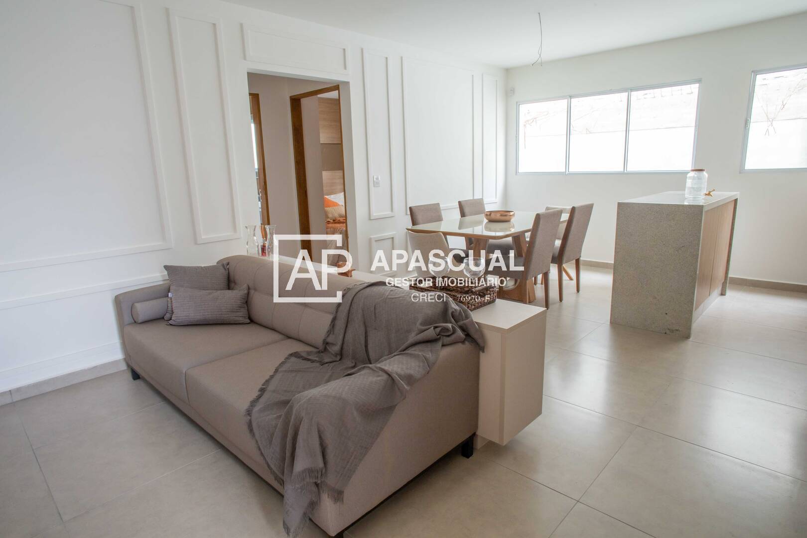 Apartamento à venda com 2 quartos, 52m² - Foto 4