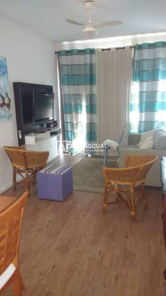 Apartamento à venda com 2 quartos, 78m² - Foto 3