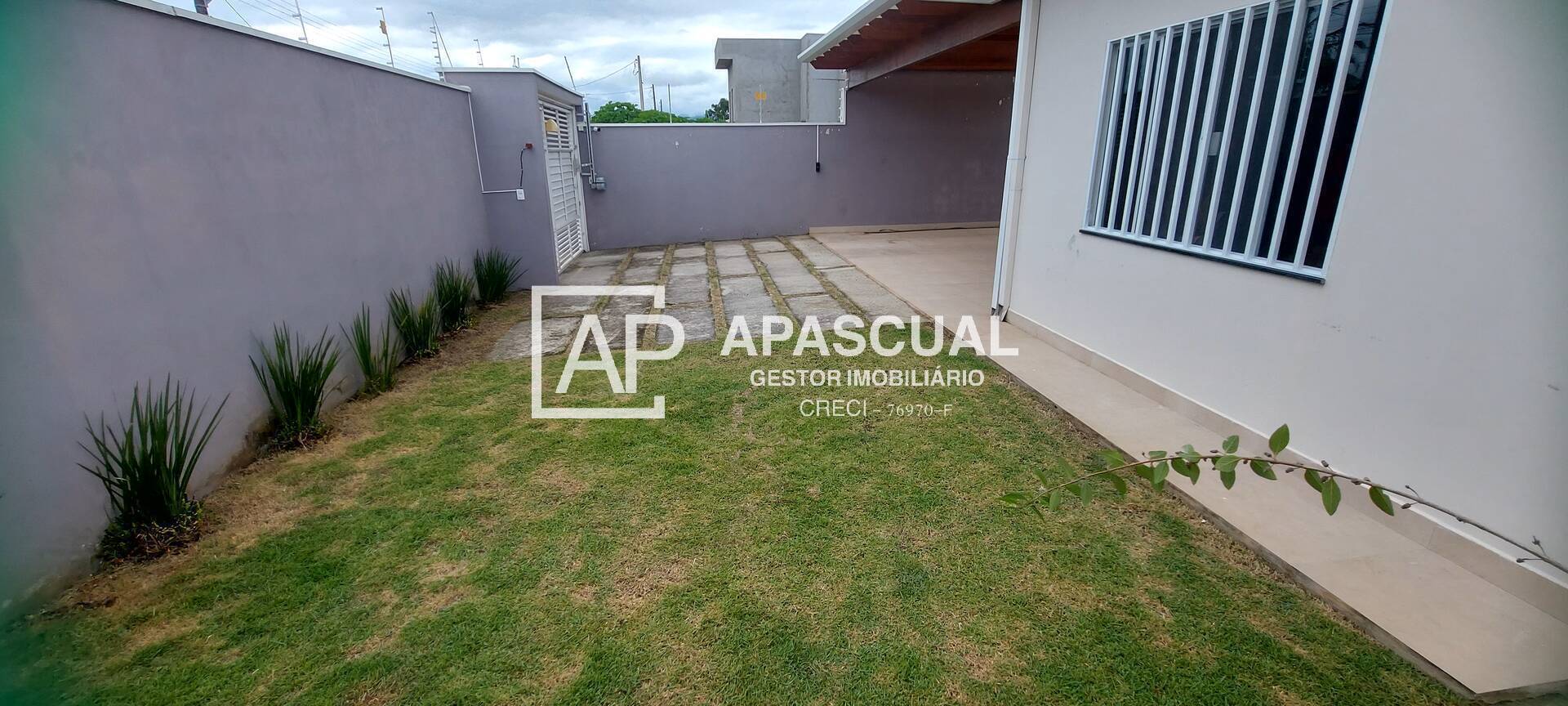 Casa à venda com 3 quartos, 105m² - Foto 7