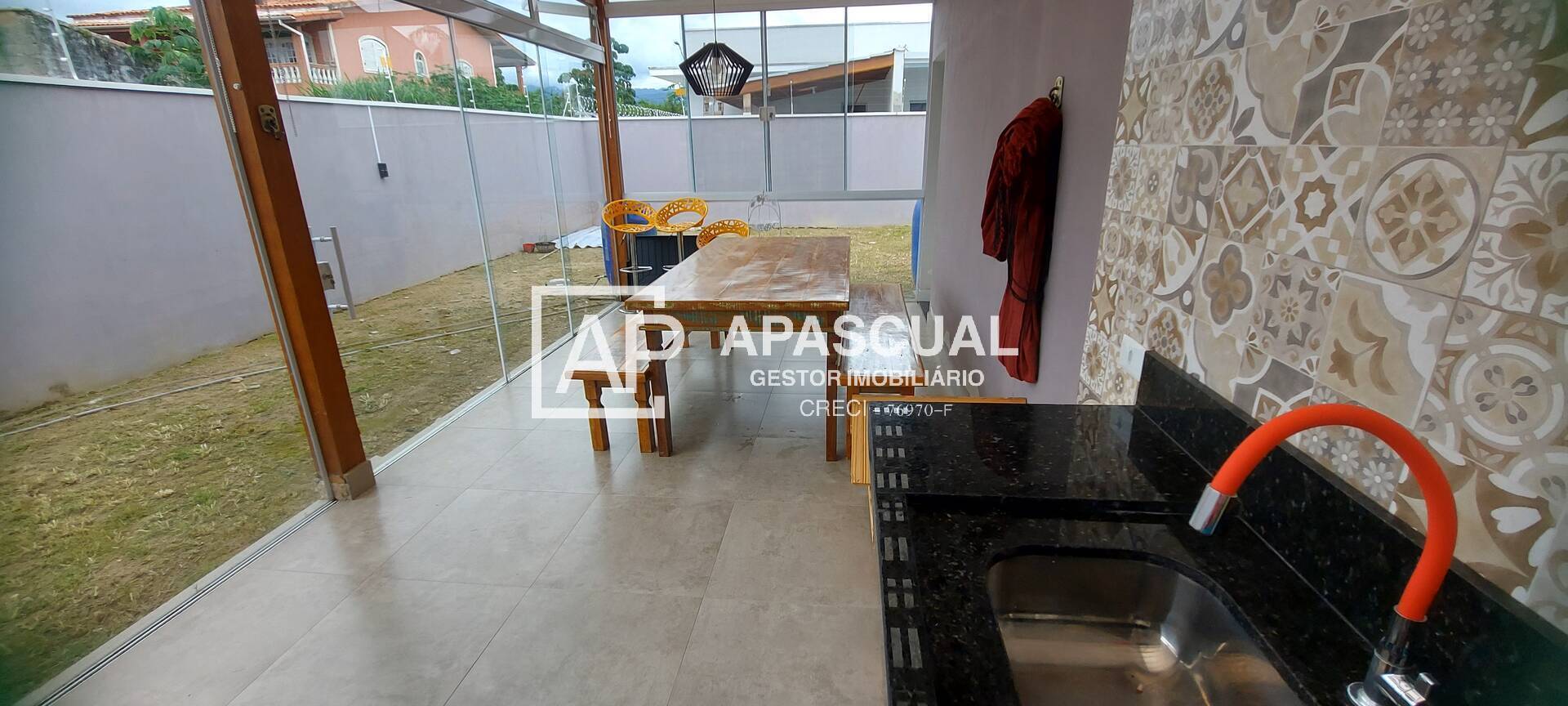 Casa à venda com 3 quartos, 105m² - Foto 14