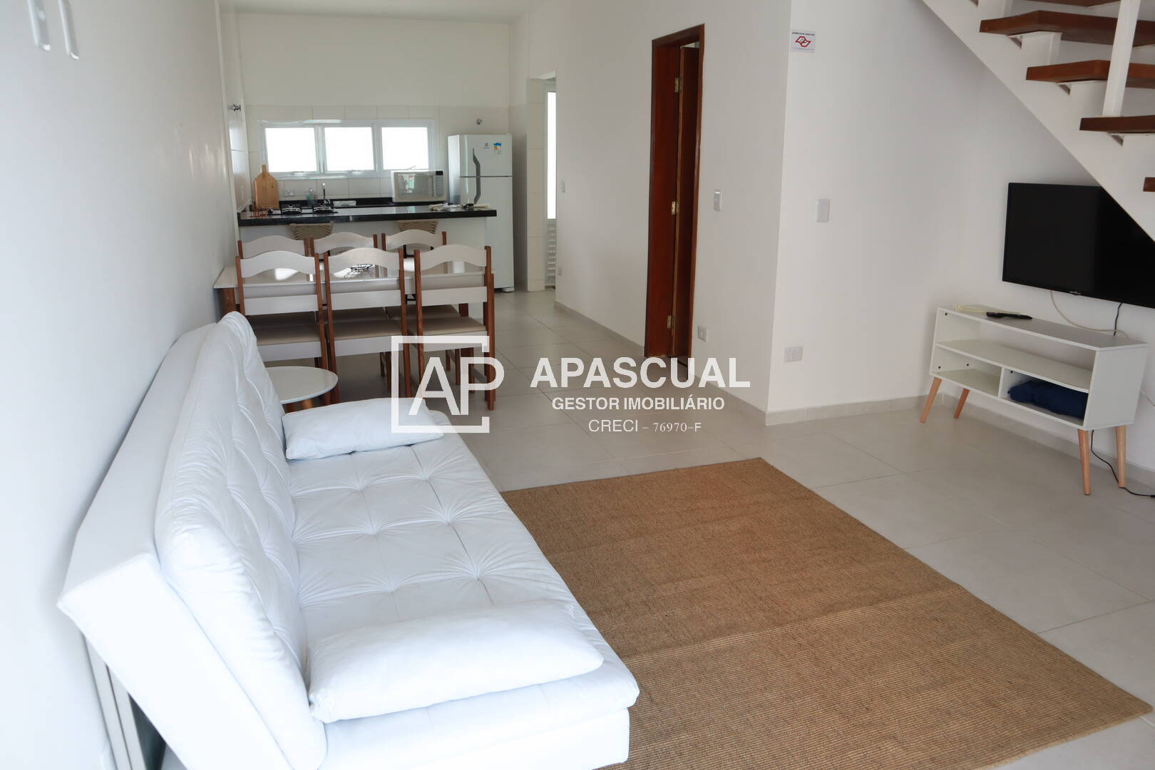 Casa à venda com 2 quartos, 90m² - Foto 10