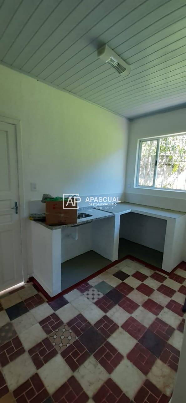 Casa à venda com 2 quartos, 150m² - Foto 12