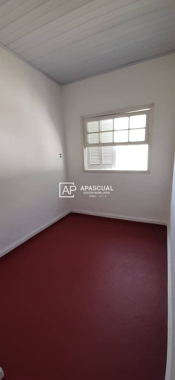 Casa à venda com 2 quartos, 150m² - Foto 11