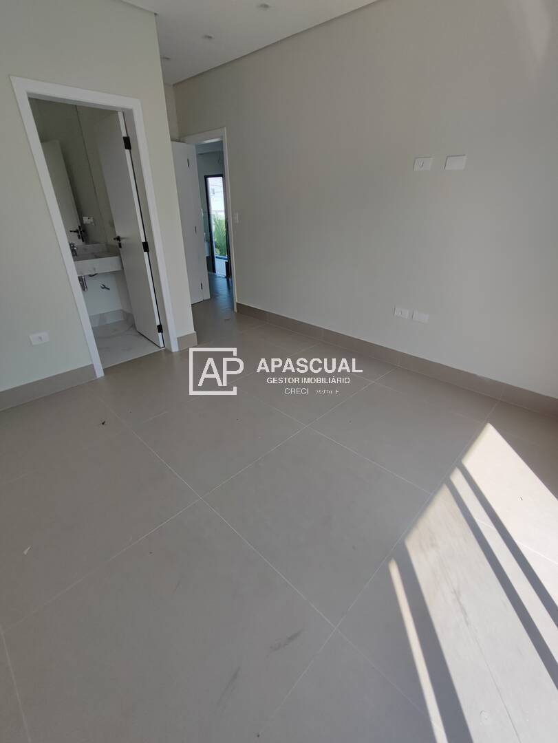 Casa de Condomínio à venda com 5 quartos, 330m² - Foto 31