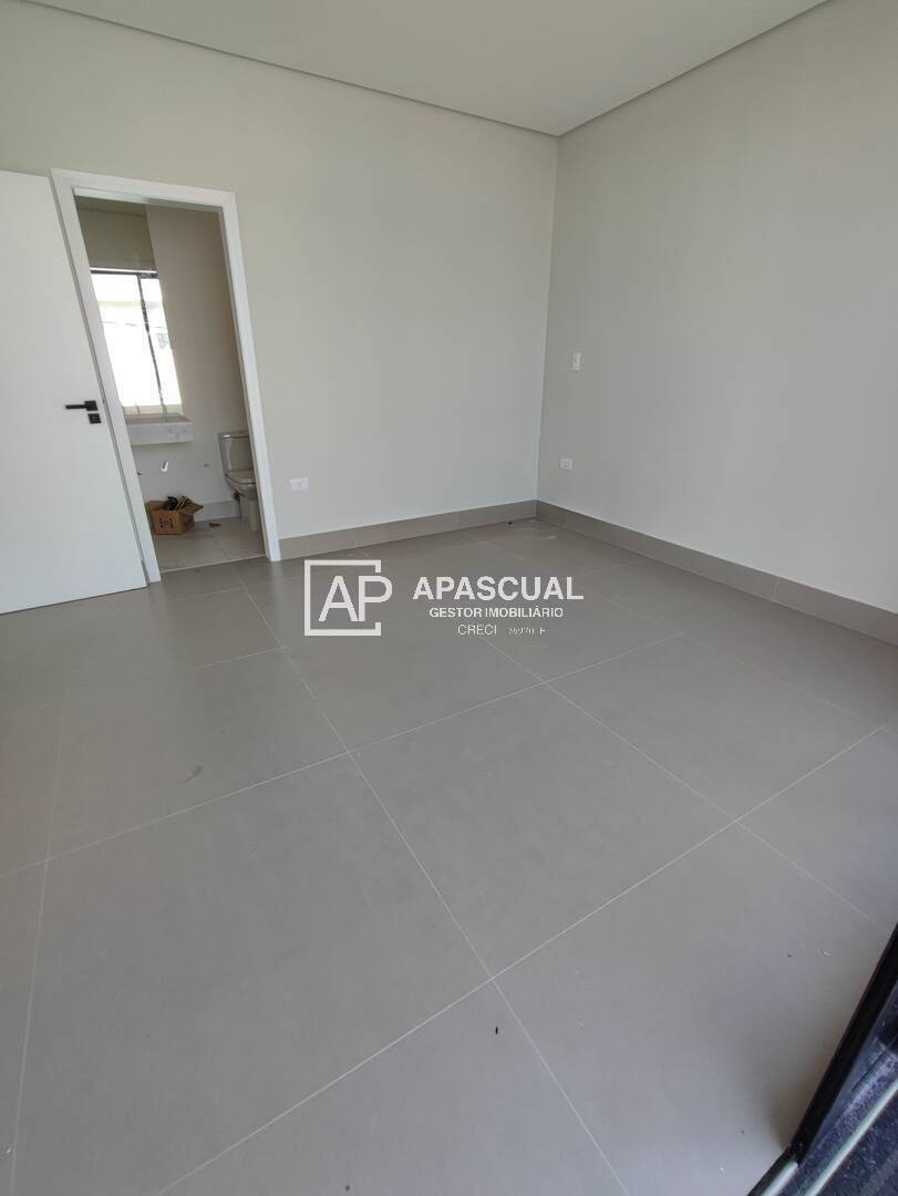 Casa de Condomínio à venda com 5 quartos, 330m² - Foto 22