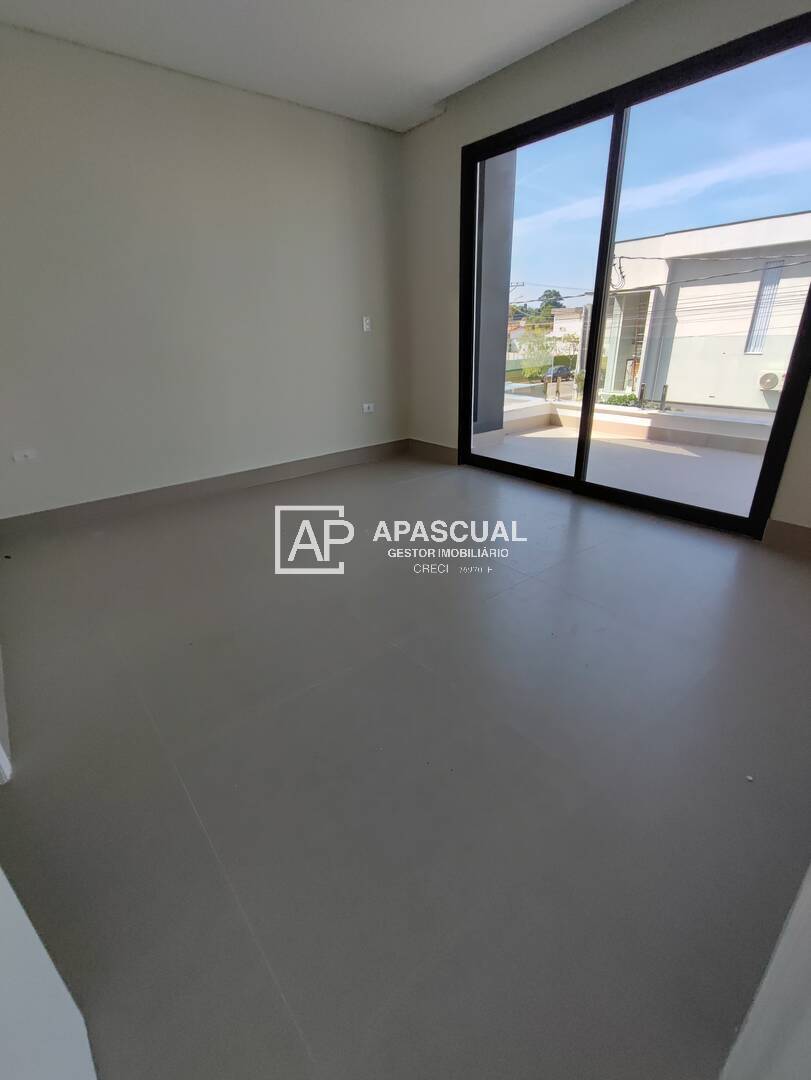 Casa de Condomínio à venda com 5 quartos, 330m² - Foto 18