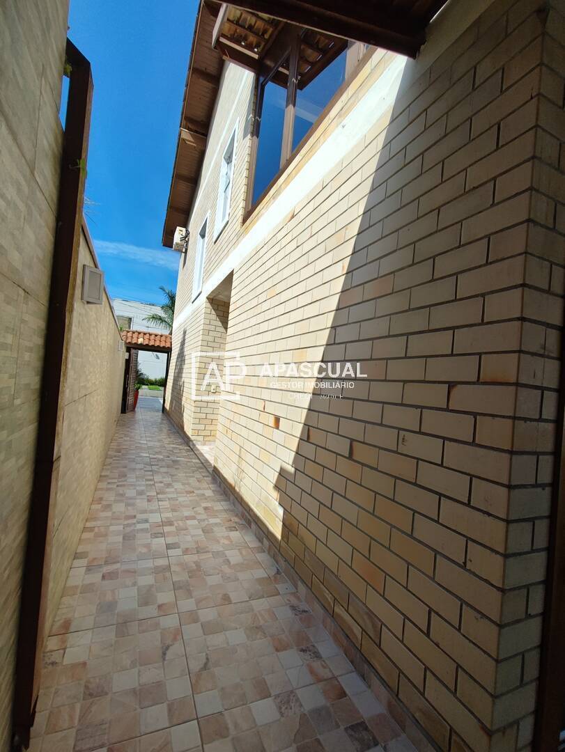 Sobrado à venda com 4 quartos, 220m² - Foto 5