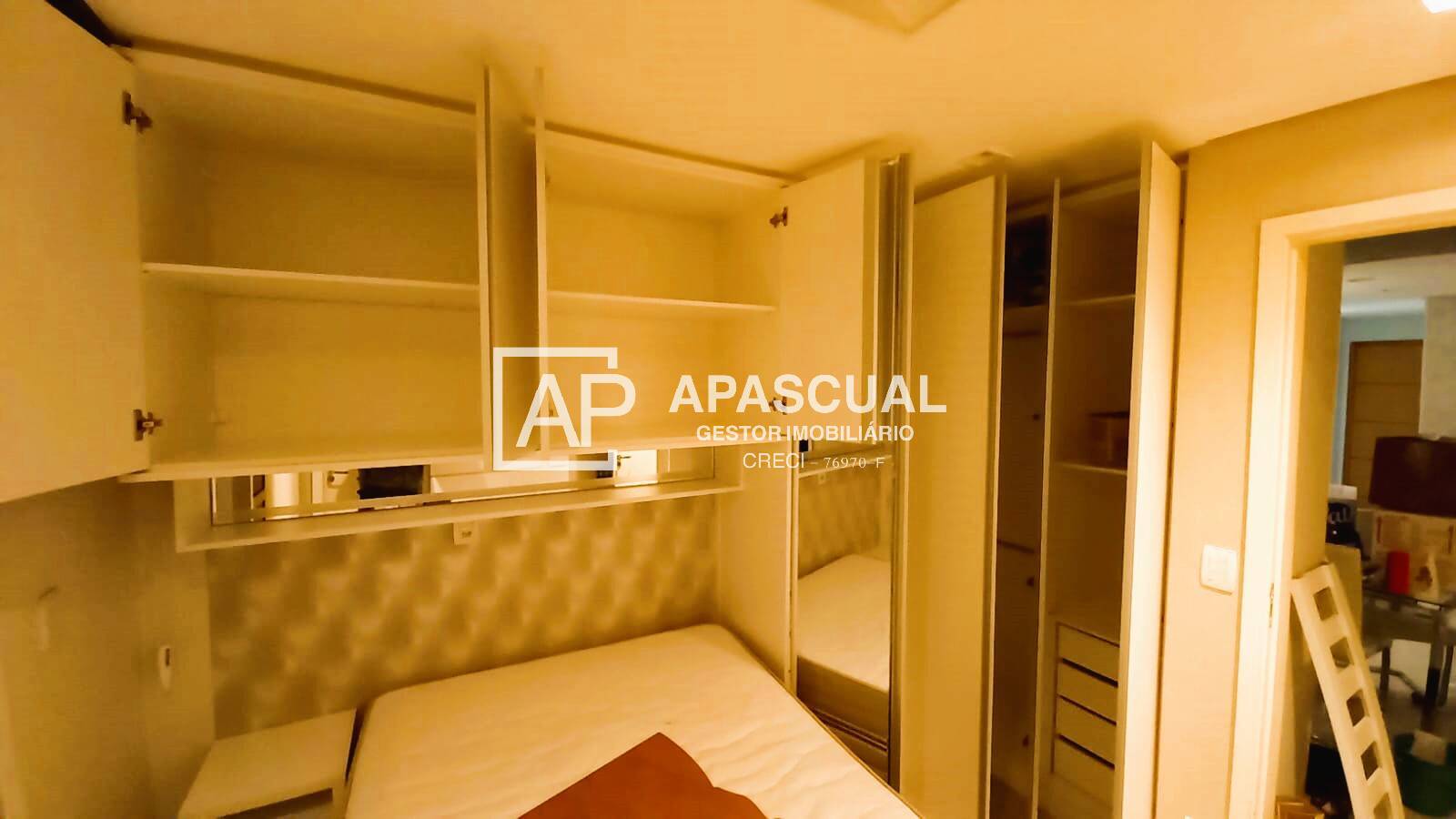 Apartamento à venda com 2 quartos, 58m² - Foto 7