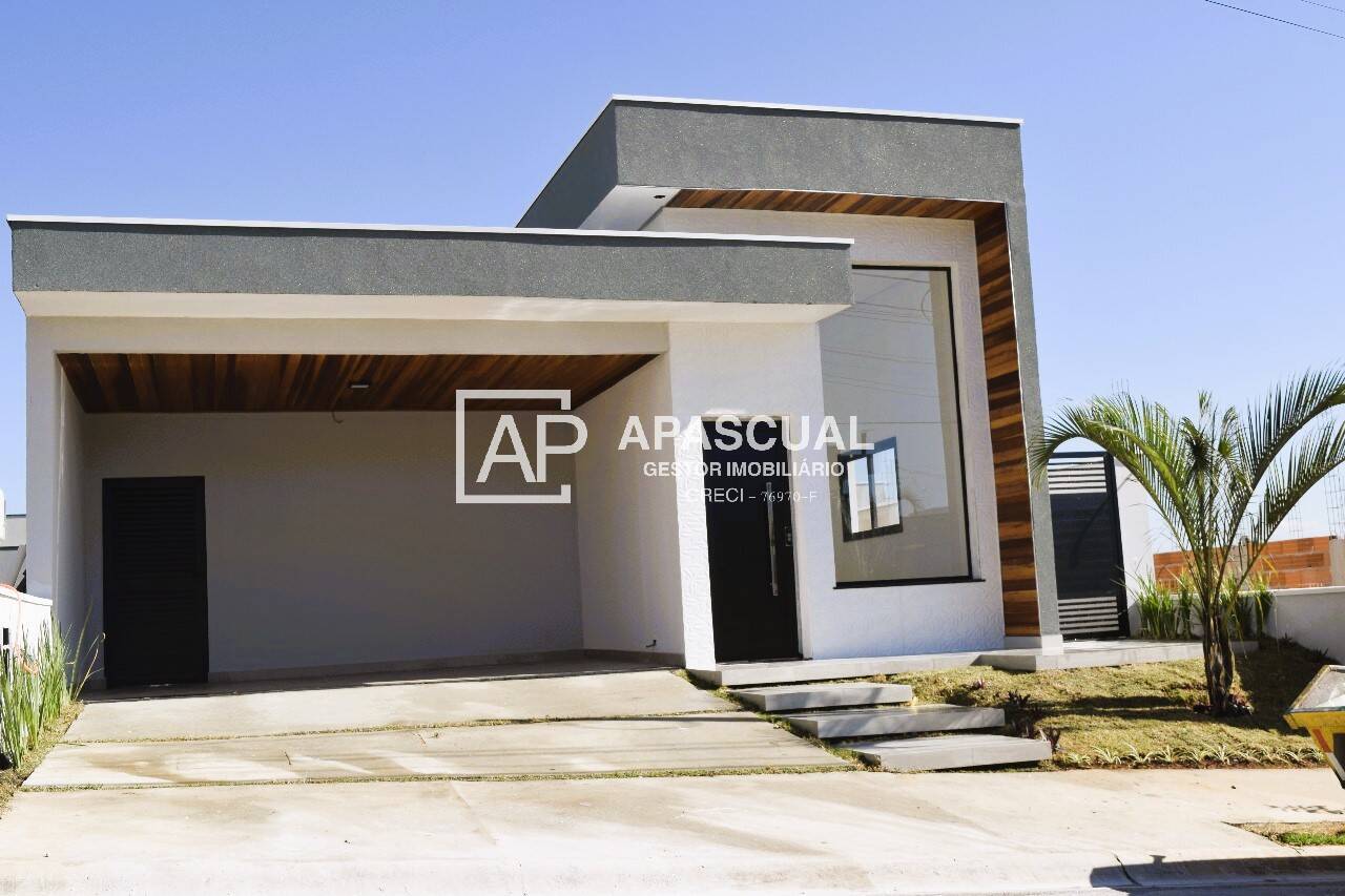 Casa à venda com 3 quartos, 135m² - Foto 1