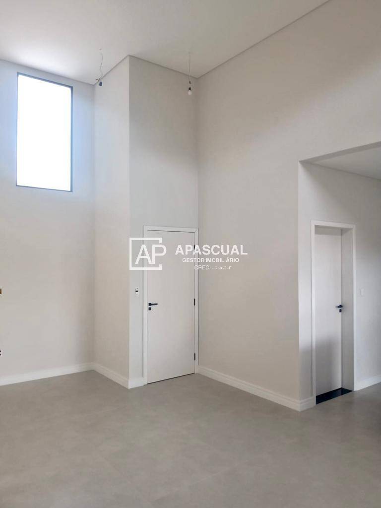 Casa à venda com 3 quartos, 221m² - Foto 22