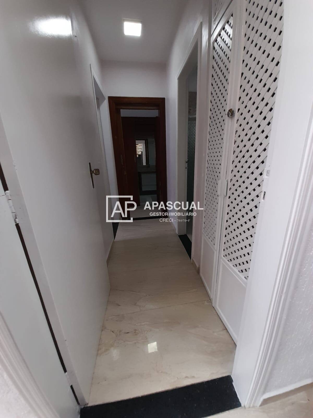 Apartamento à venda com 3 quartos, 120m² - Foto 29