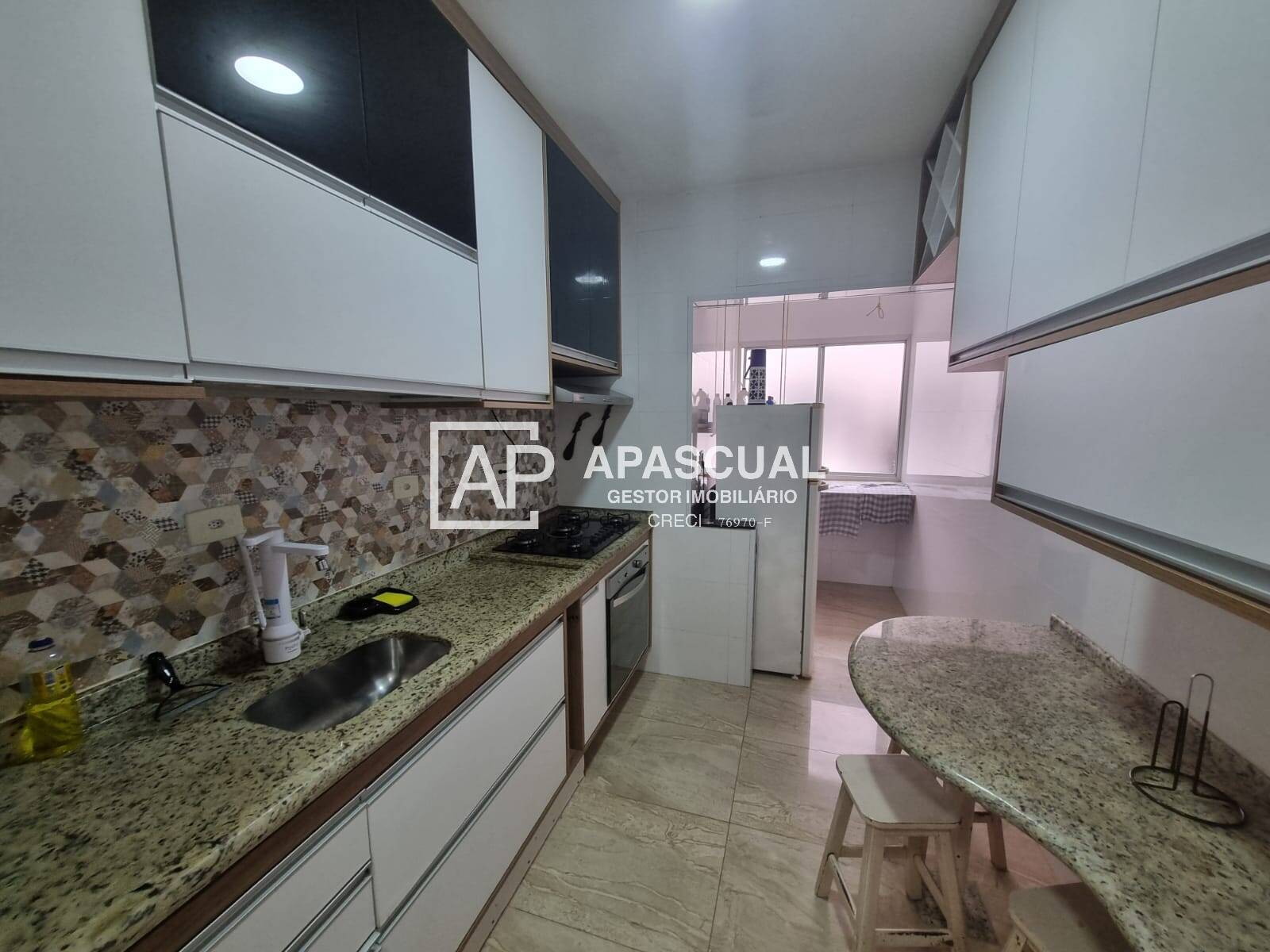 Apartamento à venda com 3 quartos, 120m² - Foto 21