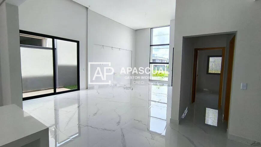 Casa à venda com 3 quartos, 260m² - Foto 5