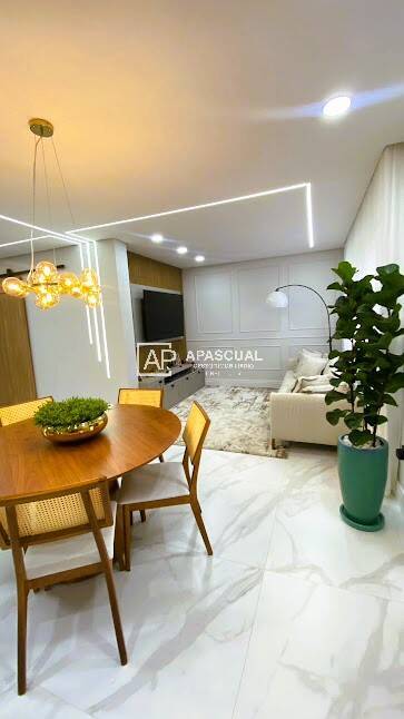 Casa à venda com 3 quartos, 210m² - Foto 4