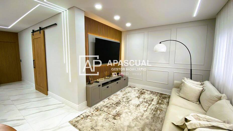 Casa à venda com 3 quartos, 210m² - Foto 15