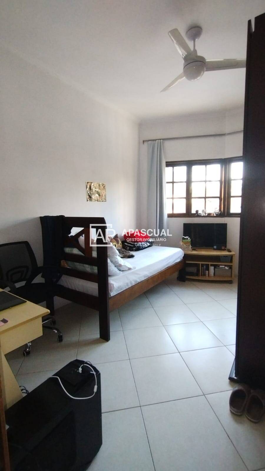 Casa à venda com 3 quartos, 150m² - Foto 12